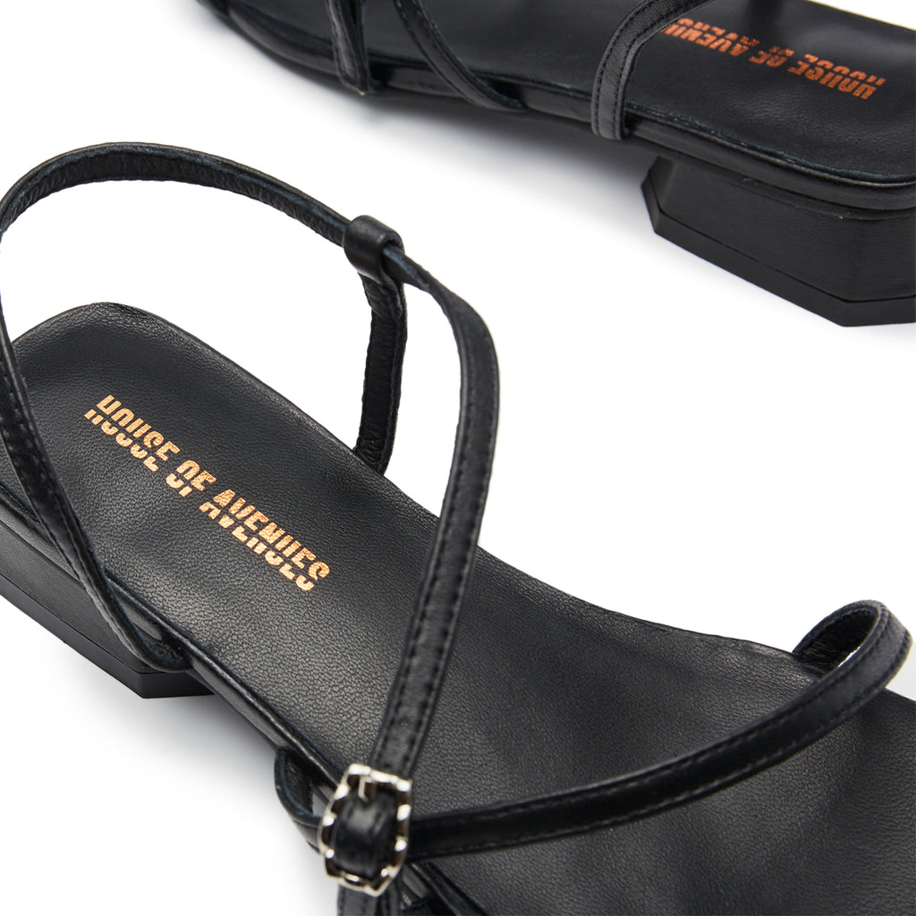 Ladies'  Sheep Skin Strap Flat Sandal 5770 Black - Designer Shoes | 香港 House of Avenues 女Ã?