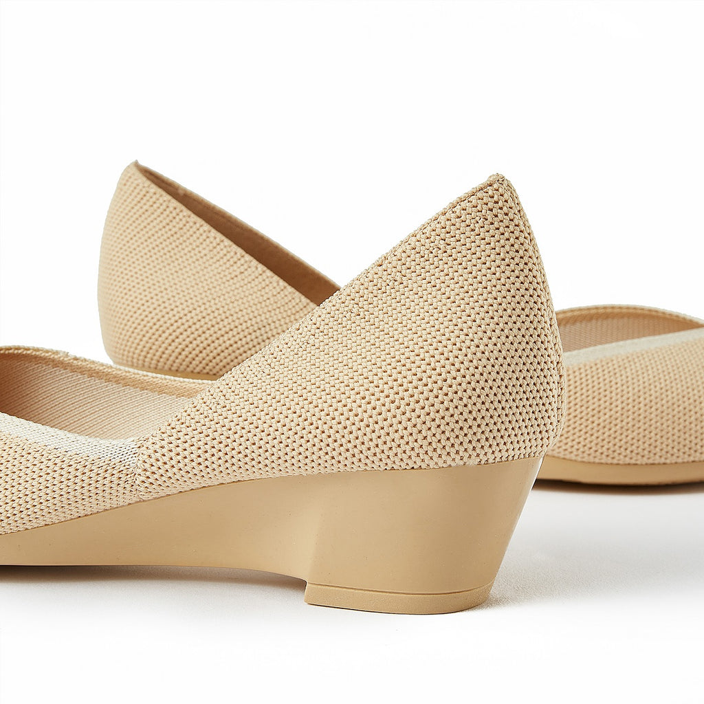 Malove Ladies' Colorblock Wedge Heel Pump 5762 Beige - Designer Shoes | 香港 House of Avenues 女é?