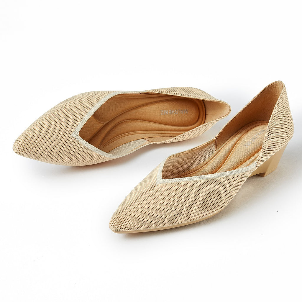 Malove Ladies' Colorblock Wedge Heel Pump 5762 Beige - Designer Shoes | 香港 House of Avenues 女é?