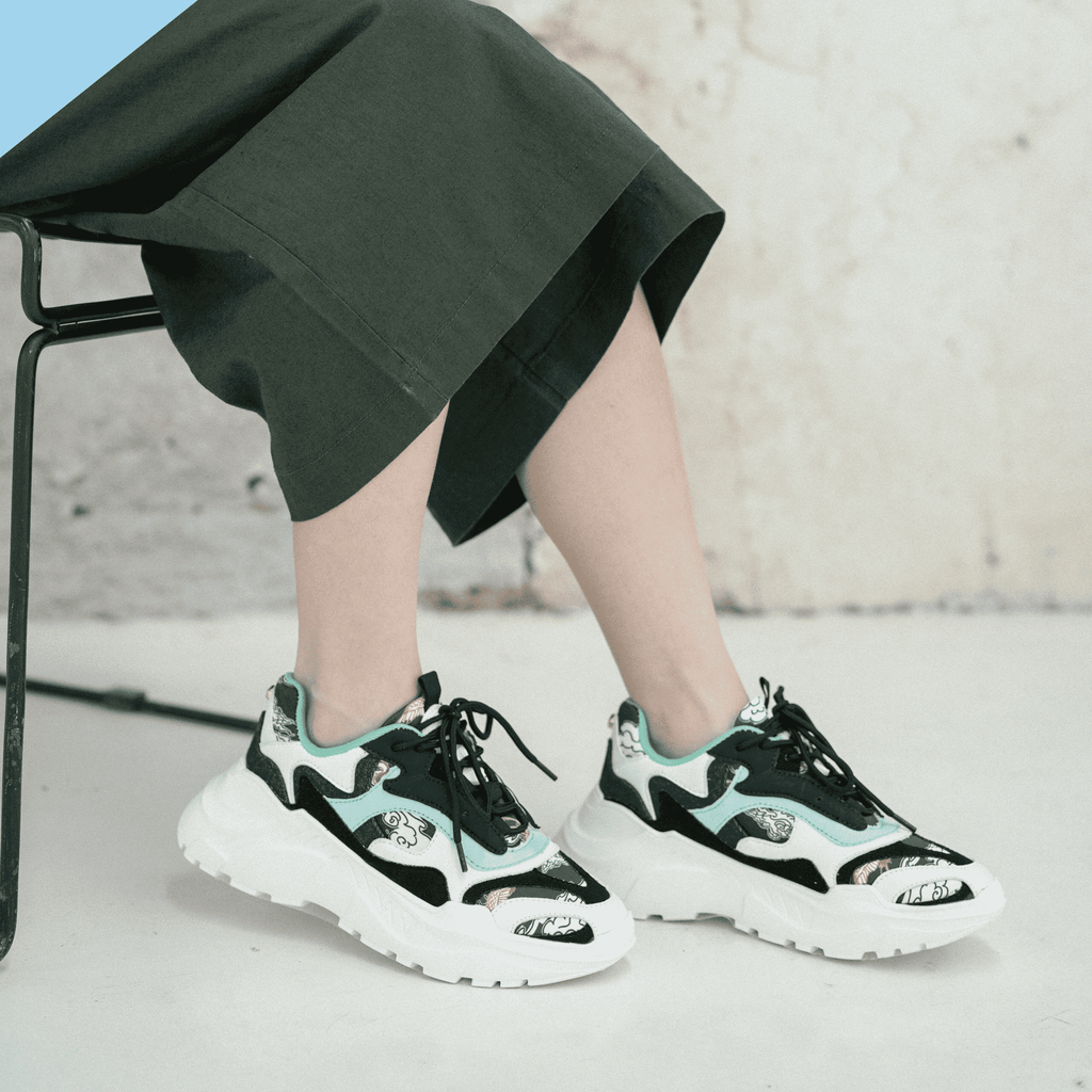 Ladies' Cloud Print Chunky Sneaker 5287 White - House of Avenues - Designer Shoes | 香港 | 女Ã? House of Avenues