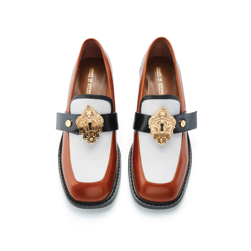 Silence Is Golden Ladies' Keyhole Loafer 5718 Brown - House of Avenues - Designer Shoes | 香港 | 女Ã? House of Avenues