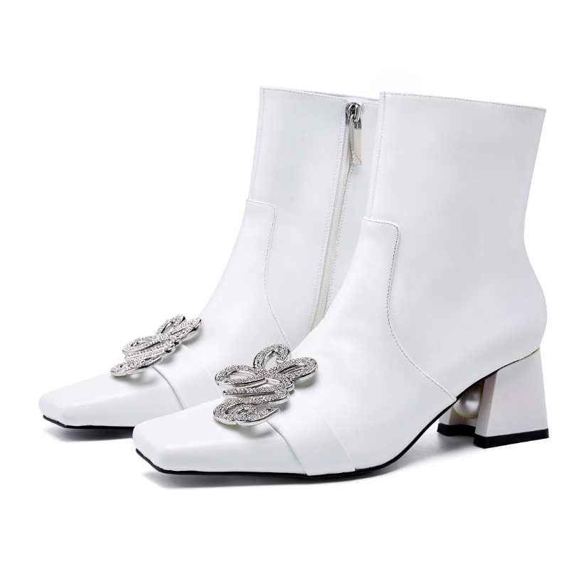Ladies Square Toe with Metal Brooch Bootie 5553 White - House of Avenues - Designer Shoes | 香港 | 女Ã? House of Avenues
