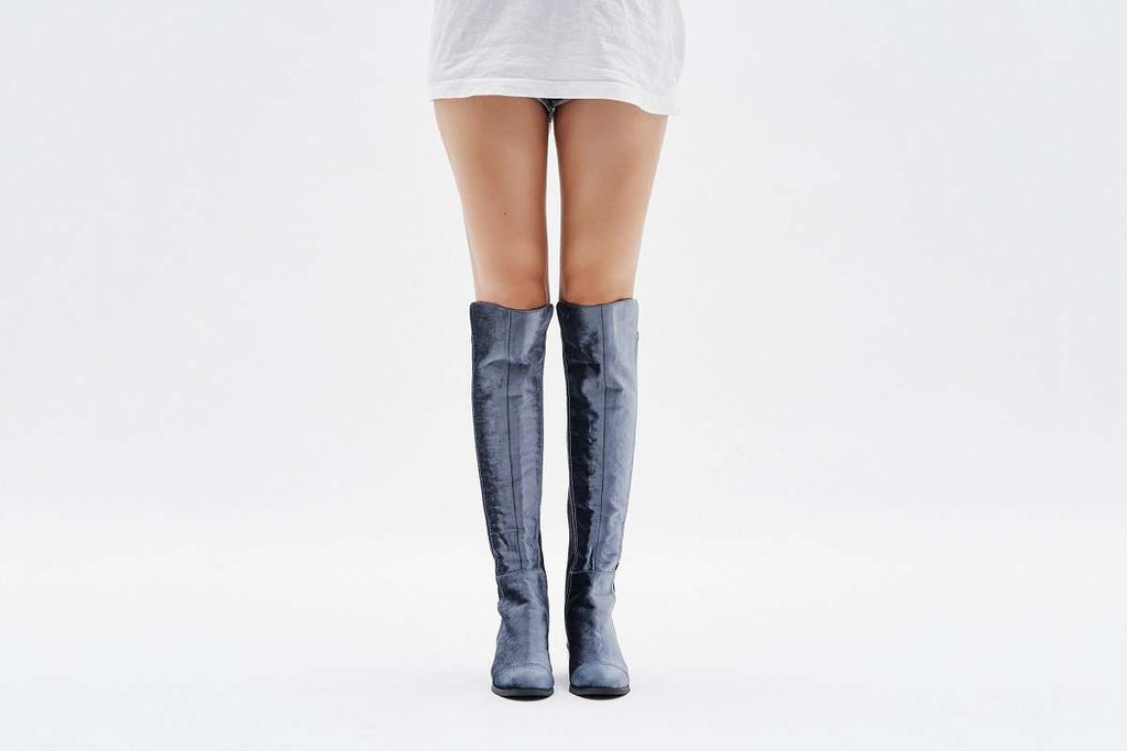 Suede Stretchable Overknee Low Heel Boot 3216 - House of Avenues - Designer Shoes | 香港 | 女Ã? House of Avenues