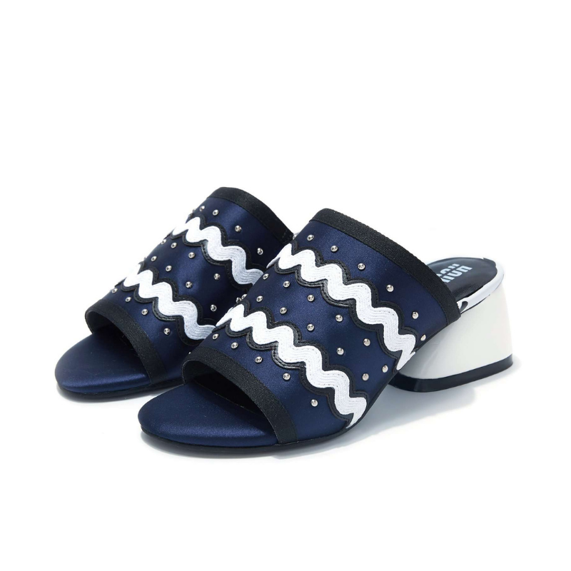 NEO MEMPHIS ONE BAND SANDAL 4455 - House of Avenues - Designer Shoes | 香港 | 女Ã? House of Avenues